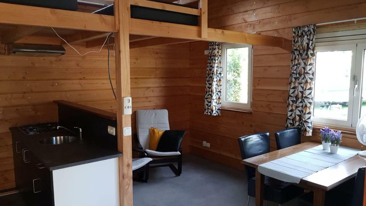 Wintelre Chalet - Camping 'T Dekske מראה חיצוני תמונה